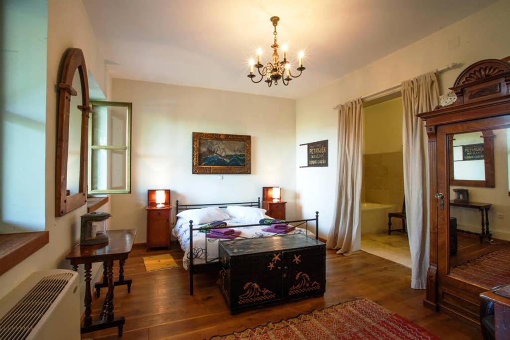 Villa Bazjaki - Beautiful Stone Villa In Istria With Private Pool Livade Kültér fotó