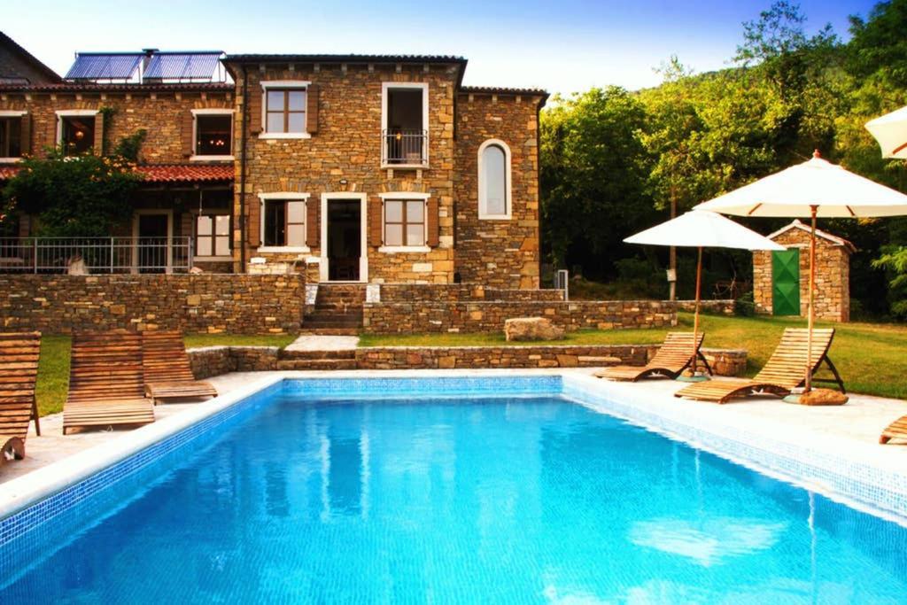 Villa Bazjaki - Beautiful Stone Villa In Istria With Private Pool Livade Kültér fotó